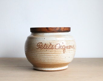 French vintage 70s stoneware pottery pickled onions crock with wooden lid by Grès du Marais