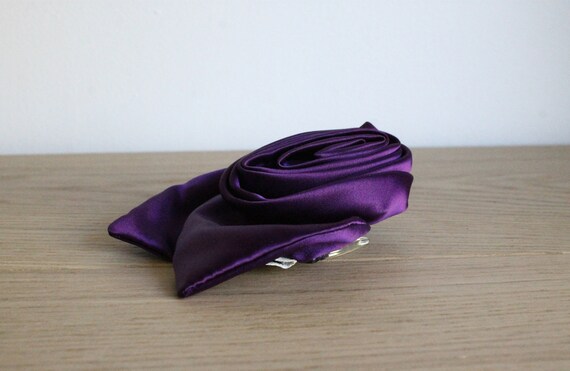 Vintage 80s 90s CARITA Paris purple satin flower … - image 7