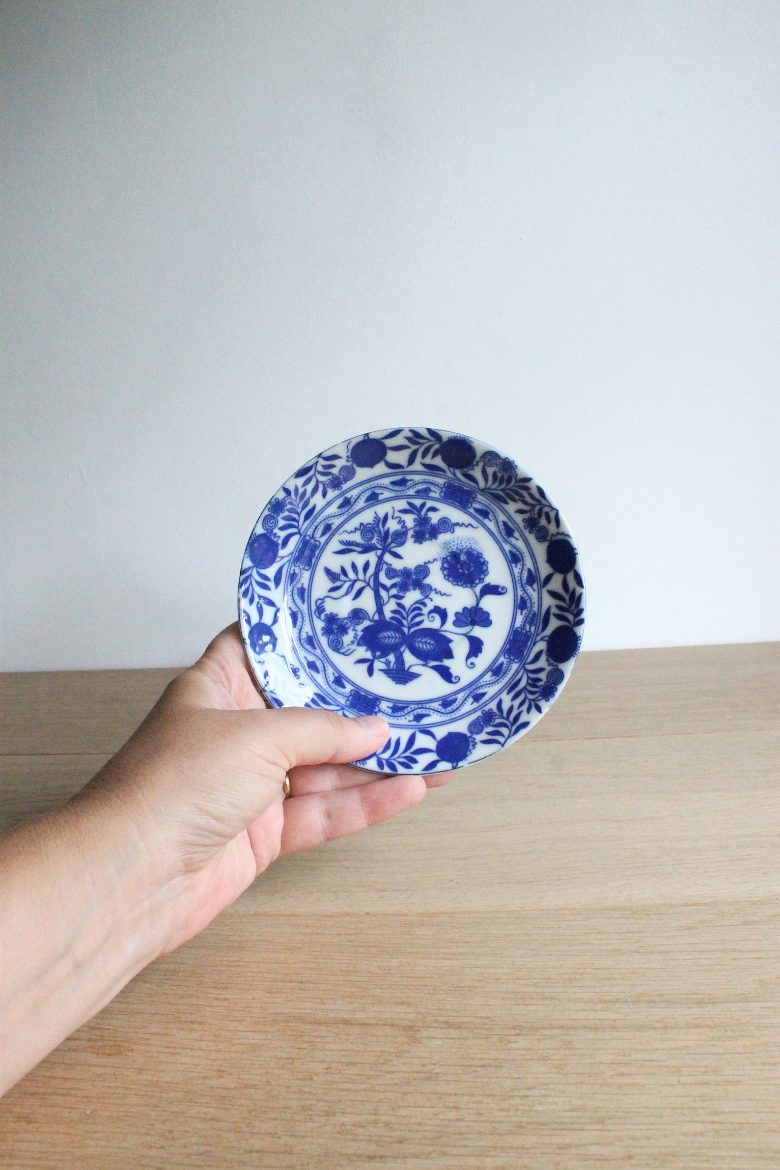 4 Vintage Mid Century Japanese Saucers Blue and White Etsy