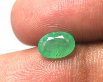 Natural Emerald, Certified Emerald, Faceted Emerald, Loose Emerald, Emerald Gemstone, Oval Emerald, Loose Gemstone, 8x5.5x3.5 MM