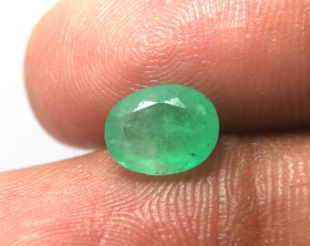 Natural Emerald, Certified Emerald, Faceted Emerald, Loose Emerald, Emerald Gemstone, Oval Emerald, Loose Gemstone, 8x6.5x4.5 MM