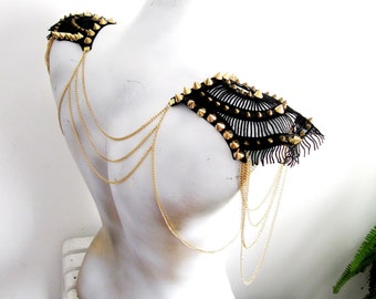 Handmade Spiked Leather Epaulette: Gold Chain Jewelry, Shoulder Accessory