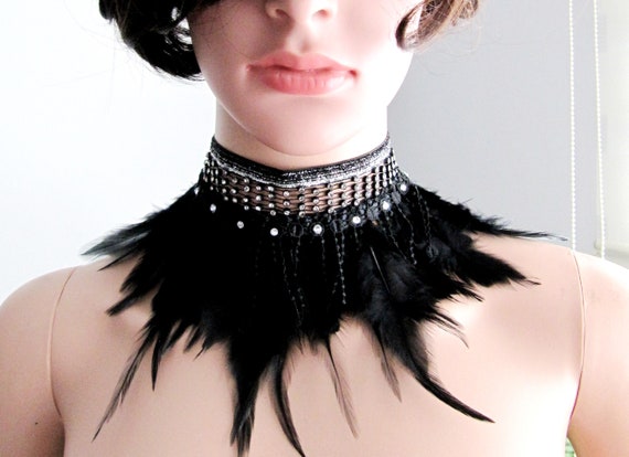 Feather choker necklace deals