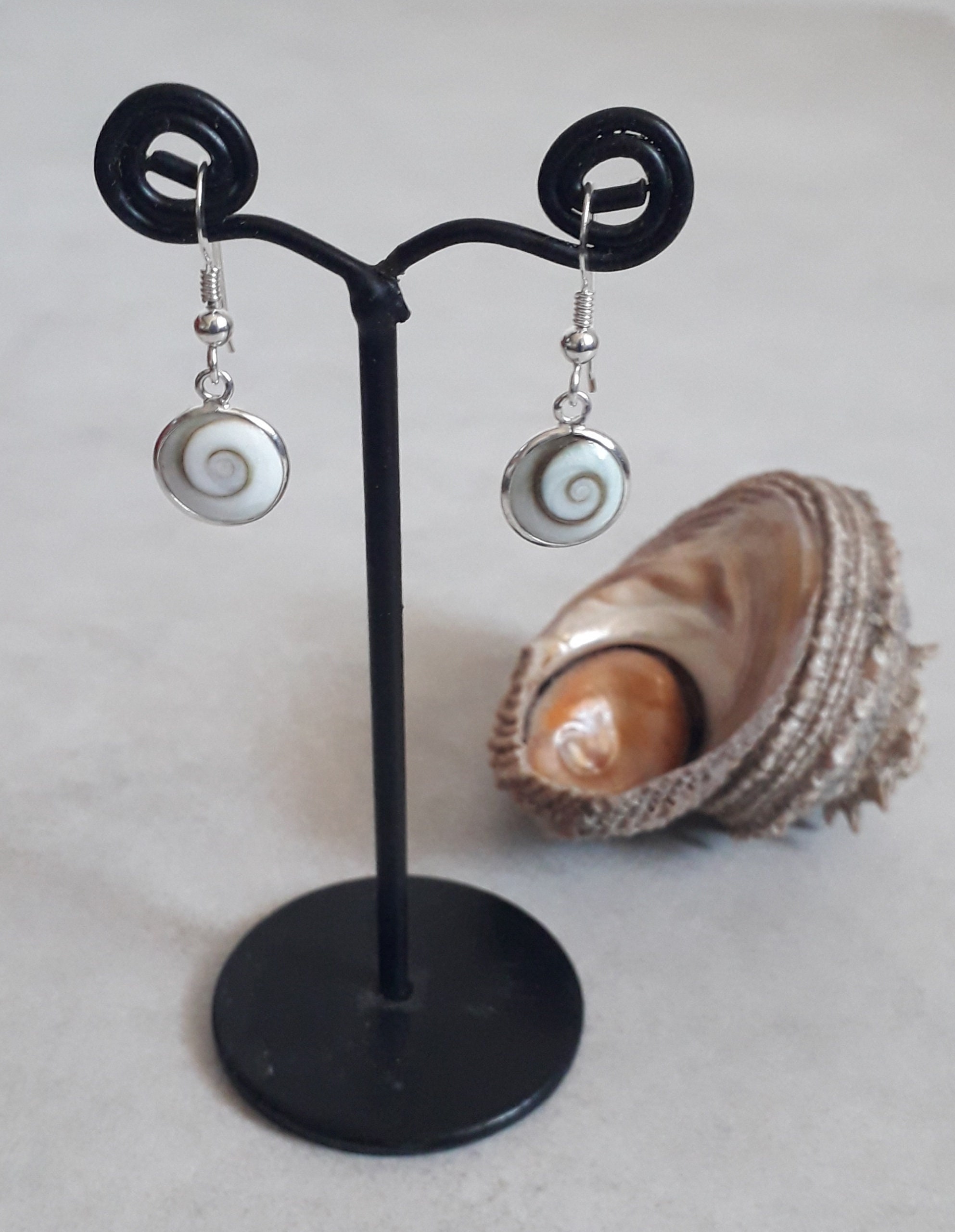 Vurma Orecchini In Argento 925 Con Occhio Di Shiva E Conchiglia Santa Lucia – Fatto A Mano, Boho-Hippie