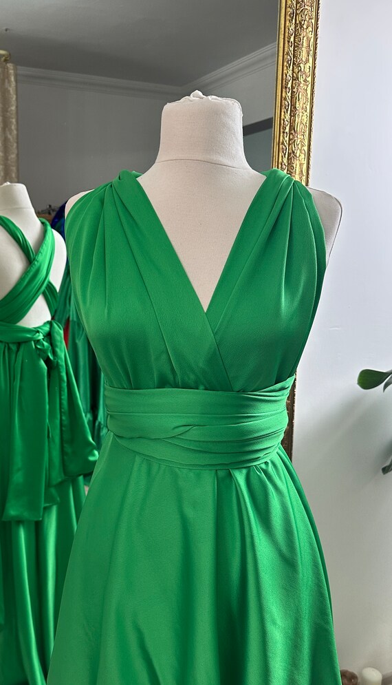 Jungle top green dress