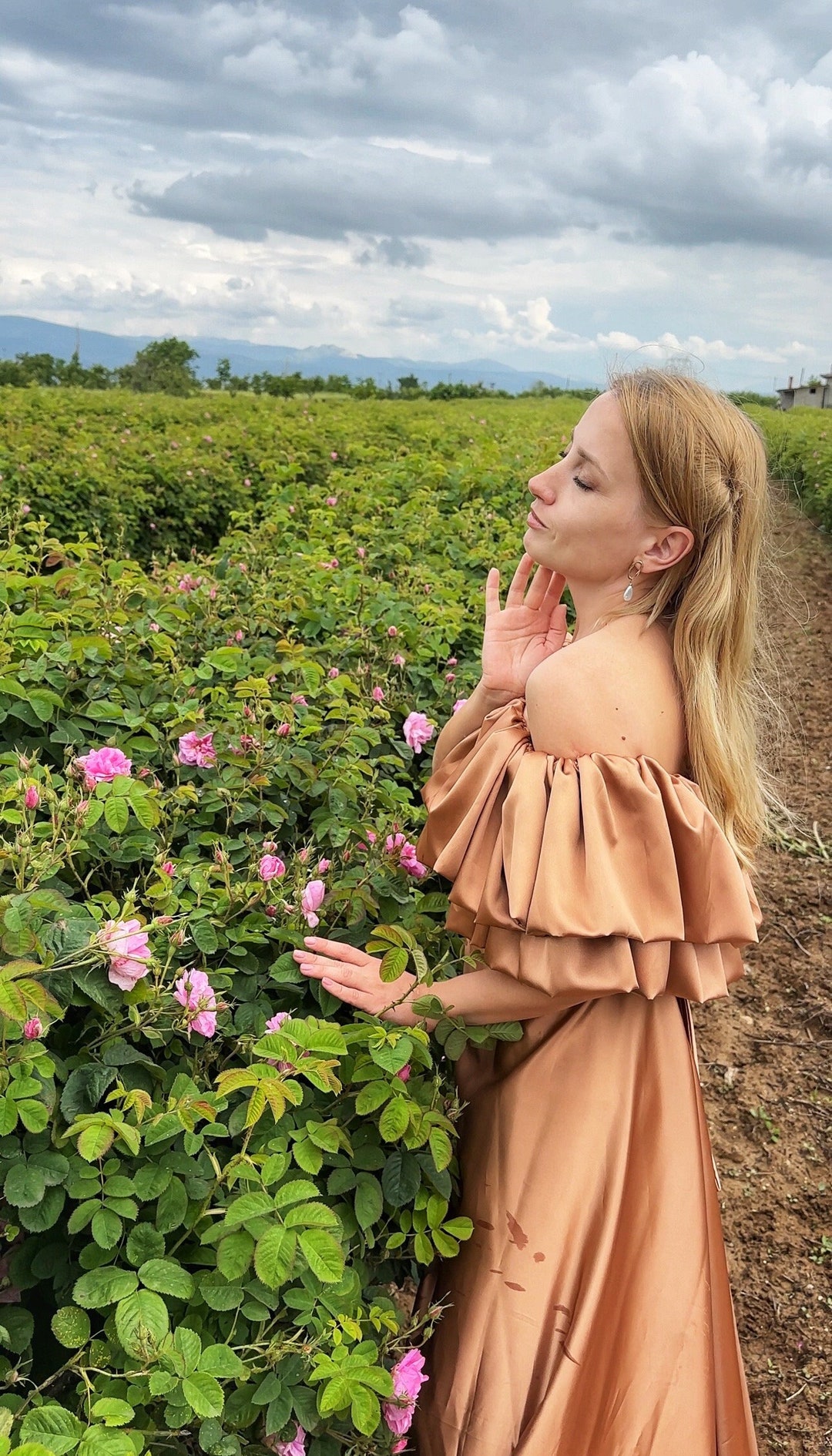 Monica Dress in Mokko Color // Fast Free Shipping by DHL Express, Train