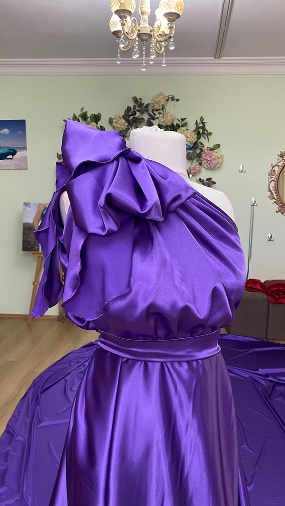 Modest Vintage Style Bateau Neck Long Purple Ball Gown Prom Dress
