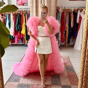 Aurora puffy tulle long tail cape in color MY142 (available in custom color and length) Puffy short sleeves ruffled long cape