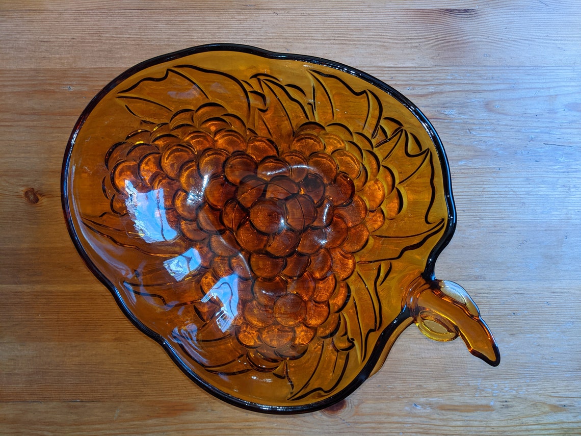 Vintage Indiana Glass Co. Amber Grapes Glass Bowl Etsy