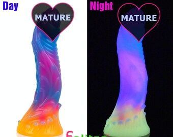Silicone dildo for women, fantasy dildo, adult toy glow in the dark