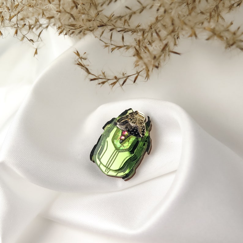 Shiny Green Rose Chafer Lapel Pin lasercut from acrylic glass, unisex fashion accessory image 1