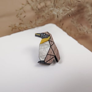 Penguin Lapel Pin from recycled exotic wood and acrylic glass, cute little jacket pin zdjęcie 1