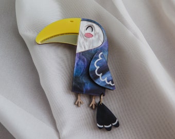 Cute Toucan Brooch laser cut from acrylic glass with hand painted details