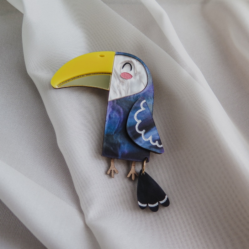 Cute Toucan Brooch laser cut from acrylic glass with hand painted details image 1