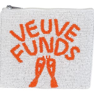 Monedero de cuentas blancas y naranjas, un bolso llamativo y divertido, una cartera bordada, un pequeño detalle para ella, accesorio para fiestas o viajes.