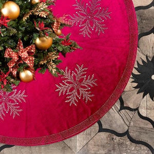 Christmas Tree Skirt Luxurious Red Velvet Adorned with Rhinestone Snowflakes and Stud Crystals, Personalized Elegant Handmade Holiday Decor
