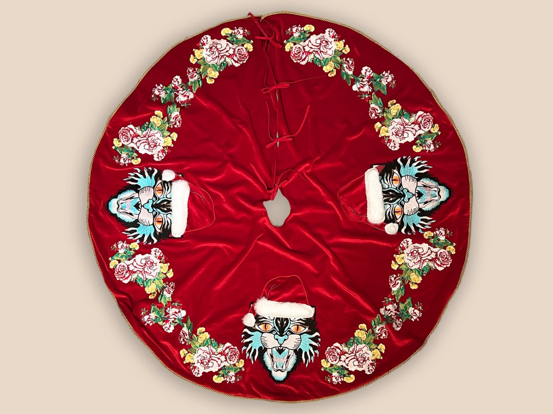 Embroidered Cat Santa Christmas Tree Skirt, Surrounded With a Garland