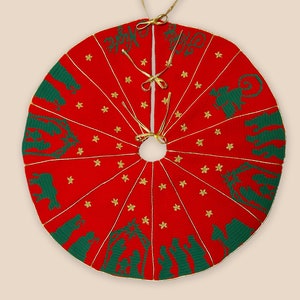 Crochet Christmas Tree Skirt | Handmade Christmas Tree Skirt | Old Fashion Tree Skirt | Religious Nativity Scene Holiday Home Decor