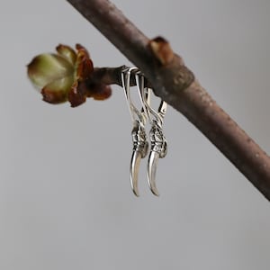 Sterling silver talon earrings, Weird and beautiful silver nature earrings, Witchy style earrings, Post goth jewelry