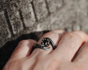 Rustic silver ring with black cubic zirconia, Raven claw ring, Dark silver ring, Gothic ring, Bird talon ring, Unique statement ring