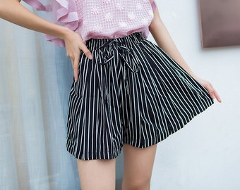 Women’s Casual Black and White Stripe Pants Summer Beach Short