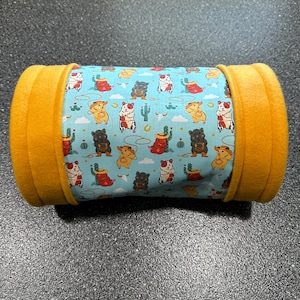 Cowboy Guinea Pig Tunnel / Guinea Pig Bedding / Guinea Pig Cowgirl Hideout / Guinea Pig Pee Pads /Western Guinea Pig Fleece Forest