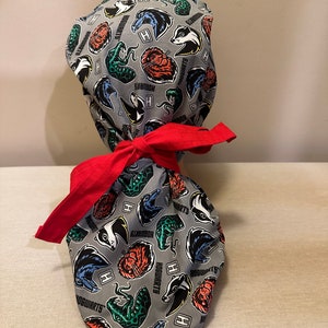 Fantasie Magische OP-Kappe | Gesundheitspflege Scrub Cap | Pferdeschwanz Scrub Cap | Chirurgische Kappe für die Haare | Pfleger Scrub Cap | Scrub Cap Revers