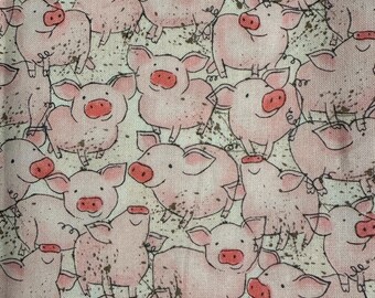 Piggies Guinea Pig Tunnel / Guinea Pig Bedding / Guinea Pig Farm Animal Hideout / Guinea Pig Pee Pads / Guinea Pig Fleece Forest
