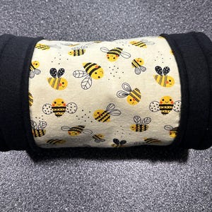 Bumblebees Guinea Pig Tunnel / Guinea Pig Hideout / Guinea pig Bedding / Guinea pig Pee Pads / Guinea pig Hammock / Guinea Pig Toy