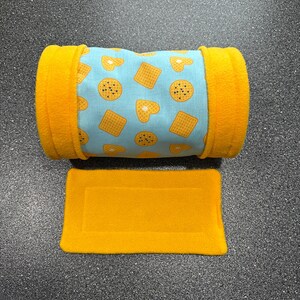 Waffle Guinea Pig Tunnel / Guinea Pig Bedding / Guinea Pig Blueberry Hideout / Guinea Pig Pee Pads / Guinea Pig Fleece Forest