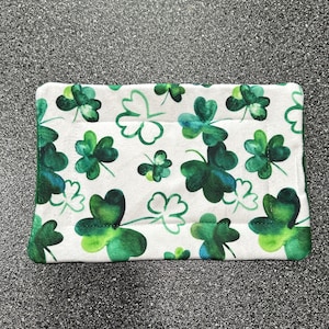 Saint Patricks Day Fleece Guinea Pig Pee pad /  Four Leaf Clover pee  pad  / Guinea pig Shamrock pee pad / Guinea pig Bedding / Spoonflower
