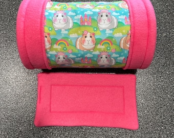 Guinea Pig Princess Tunnel / Guinea Pig Castle Hideout / Guinea Pig Bedding / Guinea Pig Pee pad / Guinea Pig Fleece Forest