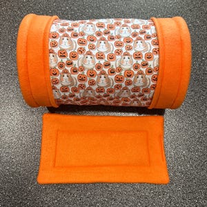 Guinea Pig Pumpkin Tunnel / Guinea Pig Bedding / Guinea Pig Pee pads / Guinea Pig Hammock / Guinea Pig Witch / Guinea Pig Halloween