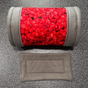 Christmas Red Poinsettias Tunnel Hideout for Guinea PIg | Guinea Pig Christmas | Christmas guinea pig | guinea pig tunnel | pee pad |