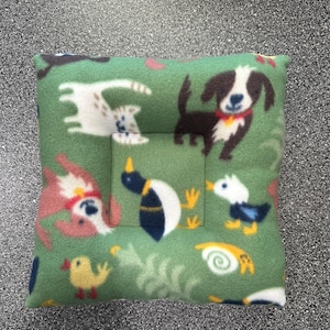 Farm Animals Guinea Pig Lap Pillow / Guinea Pig Puppy Bedding / Guinea Pig Chicken Bedding / Guinea Pig Pillow / Bonding Pillow