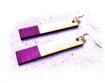 Maple wood bar earrings with pink color block accent, 3" drop