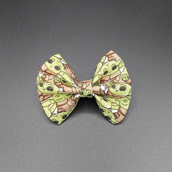 Space Baby Alien Nerdy Pop Culture Inspired Dog Bow Tie, Over Collar Dog or Cat Accessories, Geeky Pet Dress Up,