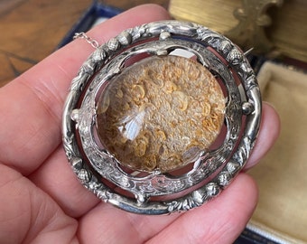 grote zeldzame Victoriaanse gegraveerde Schotse sterlingzilver fantoomcalciet bergkristal quartz cabochon hoge kooi gemonteerde broche/pin
