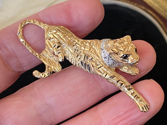 ＊お正月特価＊英国ヴィンテージ　猫さん375(9K)チャーム フランス製 ヴィンテージシルバー 猫のチャーム