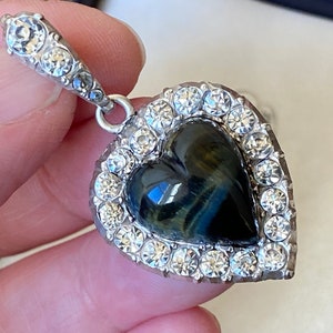 Stunning antique victorian /Edwardian French 900 silver labradorite heart & diamond paste necklace pendant