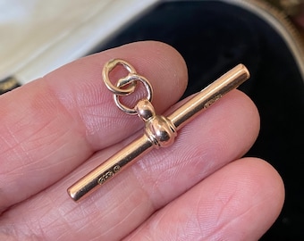 Fantastic antique hallmarked heavy solid 375 9ct pale rose gold T bar fob charm necklace pendant (PAT)