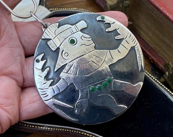 Stunning Vintage Peru /Peruvian designer Sterling silver & enamel aztec warrior statement pendant necklace
