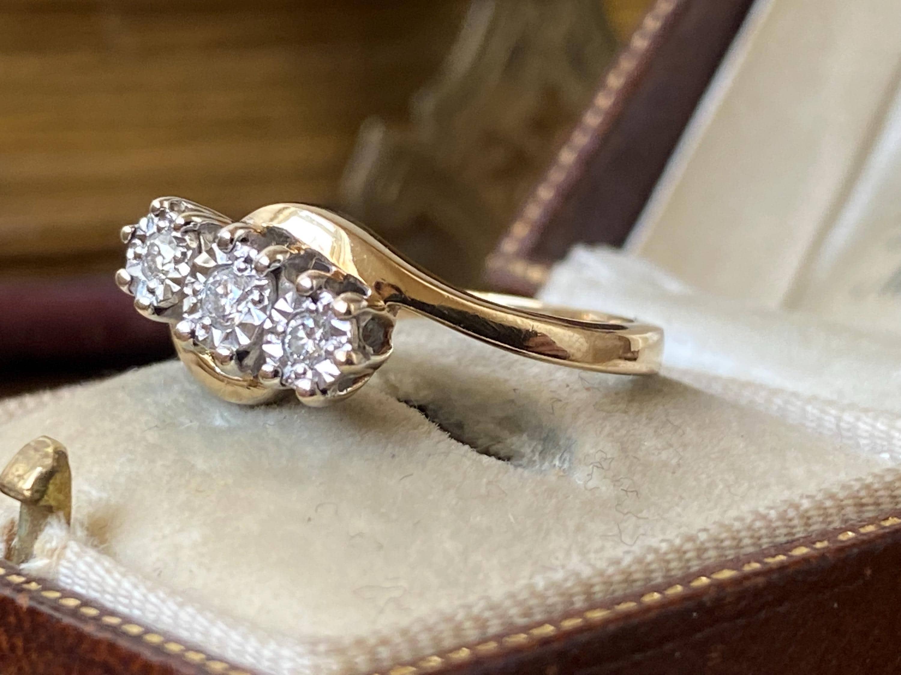 375 K9ダイヤモンド 英国 アンティーク ヴィンテージ リング イギリス製 アンティークダイヤモンドソリテールリング エンゲージリング 指輪