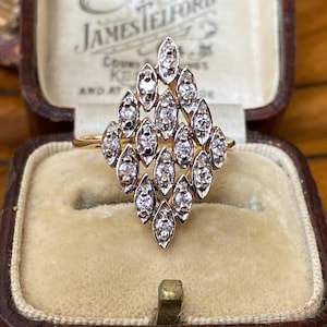 Stunning vintage English hallmarked 375 9ct gold sparkling cz studded statement ring