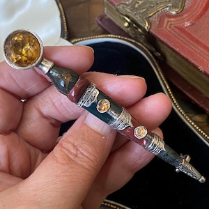 Fantastic antique Victorian sterling silver agate & citrine dirk kilt brooch /pin