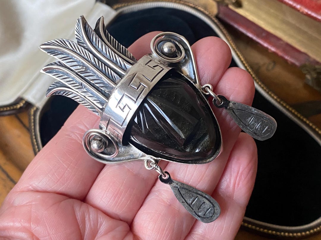 Stunning Unusual Vintage Mexico /mexican Sterling Silver Carved