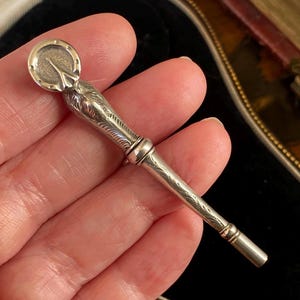 Fantastischer antiker viktorianischer Sterlingsilber Pferdehuf /Fetlockuhr-Schlüssel-Anhänger