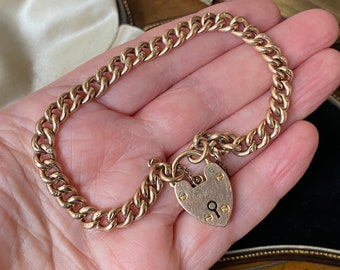 Beautiful antique Victorian /Edwardian 375 9ct rose gold curb charm bracelet with heart padlock catch