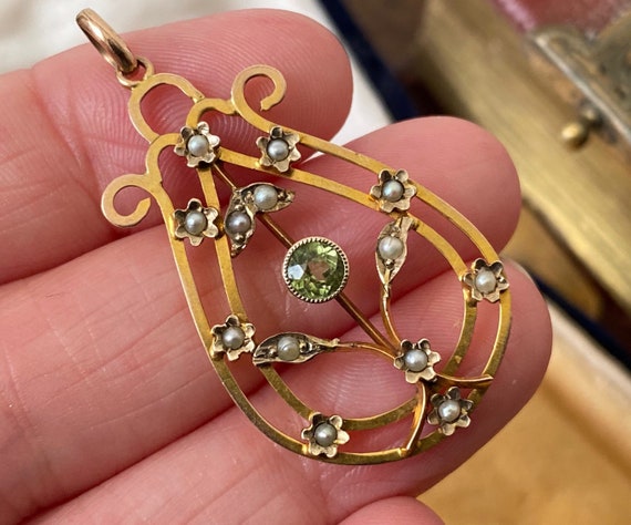 Beautiful Antique Edwardian 9ct gold peridot & se… - image 5