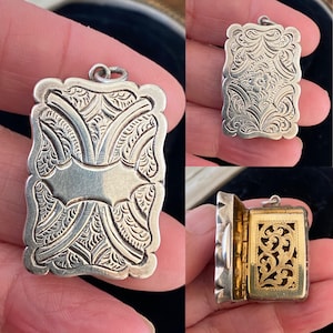Beautiful antique Victorian 1859 English hallmarked sterling silver vinaigrette locket necklace pendant